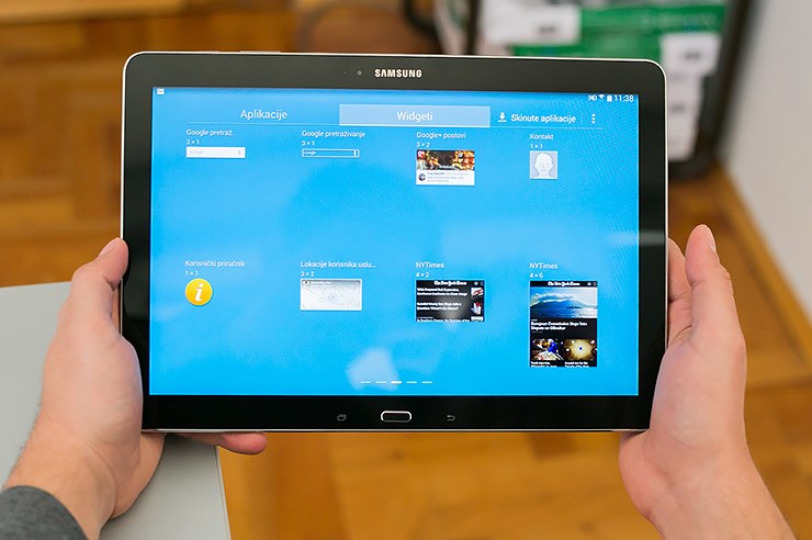 Samsung Galaxy Tab Pro 12.2 (27).jpg